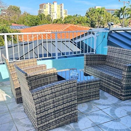 Blue House Miami Hotel North Bay Village Exterior photo